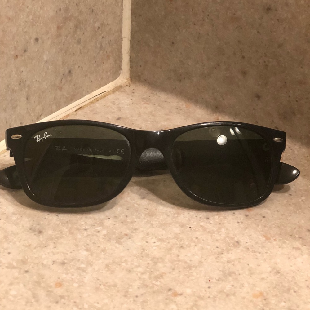 SOLD ♍️ercari Ray Ban New Wayfarer Sunglasses - Picture 1 of 5